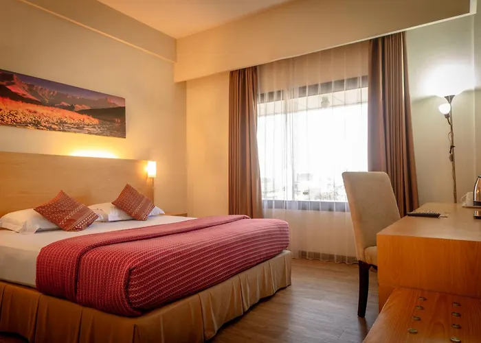 Lux Tychi Hotel Malang