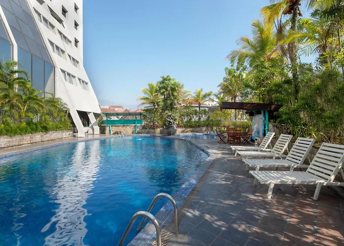 Lux Tychi Hotel Malang